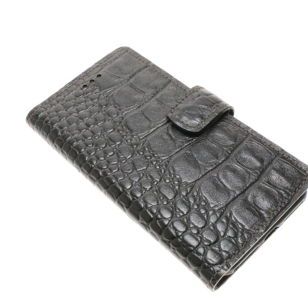 Hand made iPhone 7P/8P book case zwart krokodillenprint robuuste